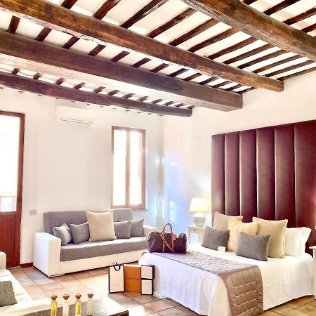 Fontana Di Trevi Private Luxury Apartaments Rzym Zewnętrze zdjęcie